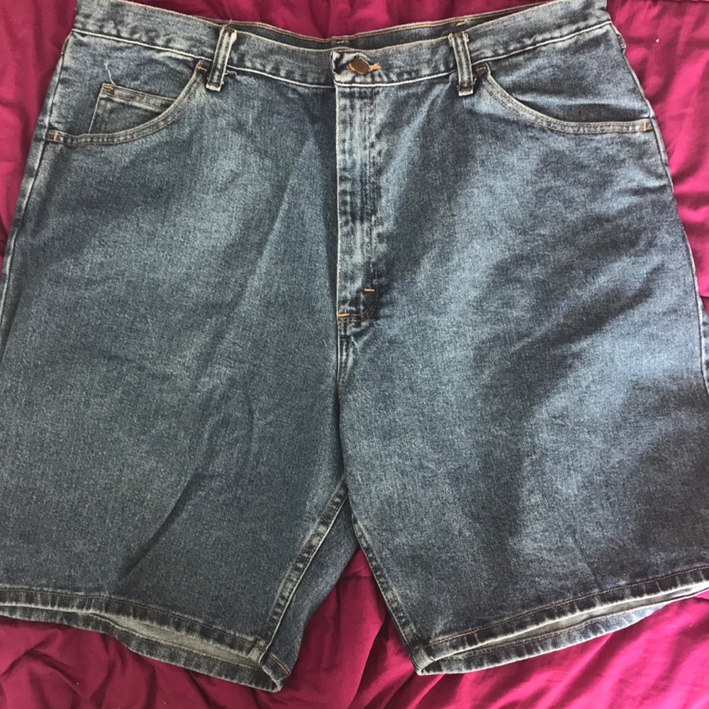 NWT Wrangler jean shorts
